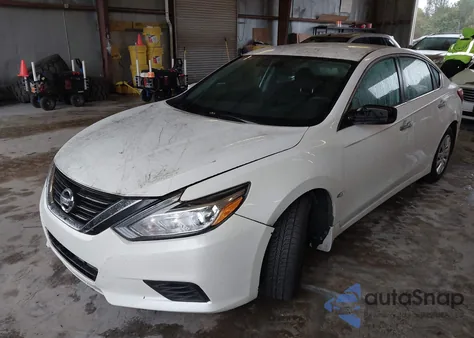 2016 Nissan Altima 2.5 S z USA, uszkodzony, nr VIN 1N4AL3AP6GN382031